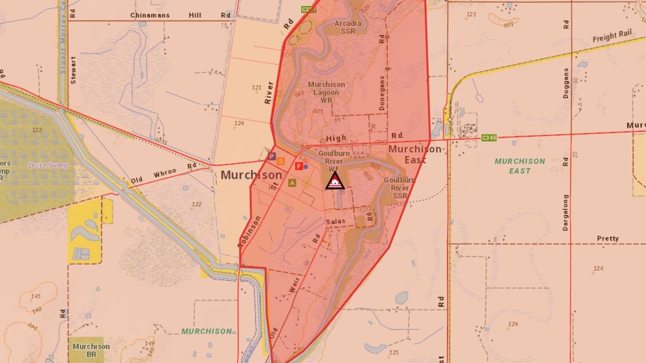 Residents in Murchison, Victoria have been told it is now too late to leave.