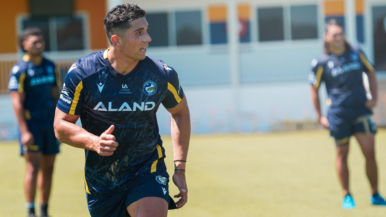 NRL 2022: Bailey Simonsson in Eels colours for first time and aiming to  lock in wing spot | CODE Sports