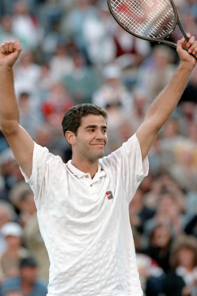 <h3>10. Pete Sampras (USA) &mdash; 14 major titles</h3><p>Despite making the top 10, Sampras never completed a Grand Slam set, surprisingly unable to hack the clay courts of the French Open. Nonetheless, he dominated on hard and grass, topping the world rankings for six years.</p>