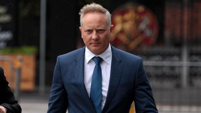 CEO and Senior Financial Advisor at Henderson Maxwell, Sam Henderson (right) arrives at the Federal Court in Melbourne, Tuesday, April 24, 2018. The financial services royal commission public hearing into financial advice continues in Melbourne. (AAP Image/Stefan Postles) NO ARCHIVING