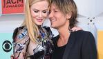 Nicole Kidman, left, and Keith Urban arrive at the 51st annual Academy of Country Music Awards at the MGM Grand Garden Arena on Sunday, April 3, 2016, in Las Vegas. (Photo by Jordan Strauss/Invision/AP)