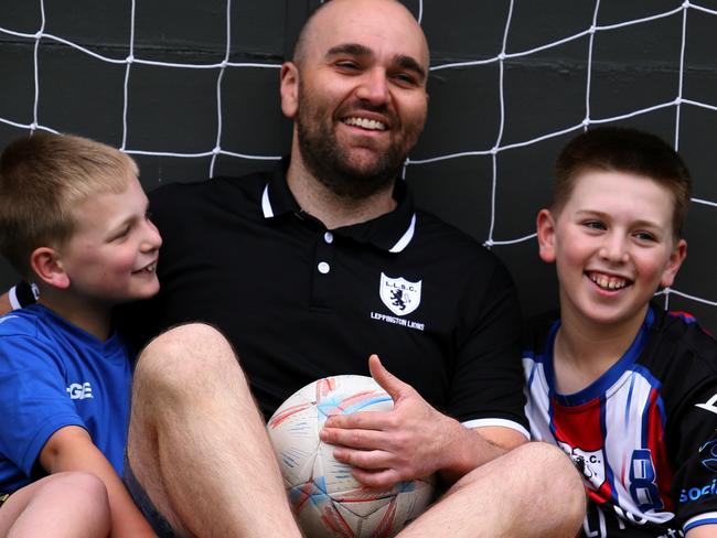 NETWORK SPECIAL. , PLEASE CONTACT NETWORK PICTURE DESK BEFORE PUBLISHING.     , 17/01/2025.  Health of the Nation 2025. Steve Fazio plays soccer with his sons Lucas 11 and Zac 9 in their backyard. Picture Jeff Darmanin