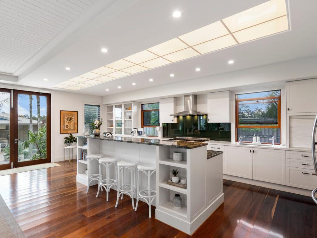 A house in Carrara bought by Gold Coast Mayor Tom Tate and his wife Ruth.