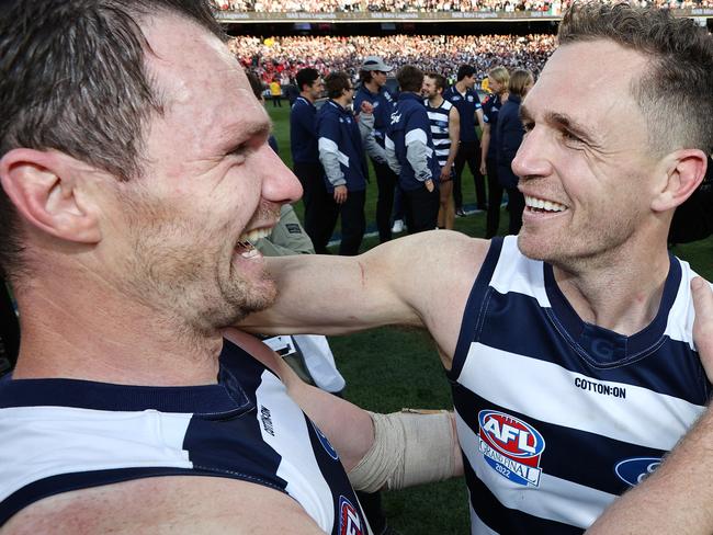 MELBOURNE . 24/09/2022. AFL Grand Final.  Geelong Cats vs Sydney Swans at the MCG.   Joel Selwood and Patrick Dangerfield    . Picture by Michael Klein