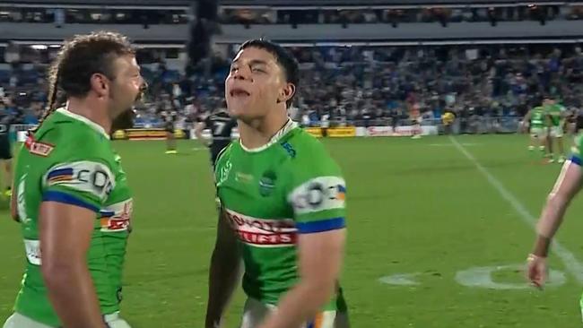 Savelio Tamale swears at the Warriors crowd. Photo: Fox Sports.