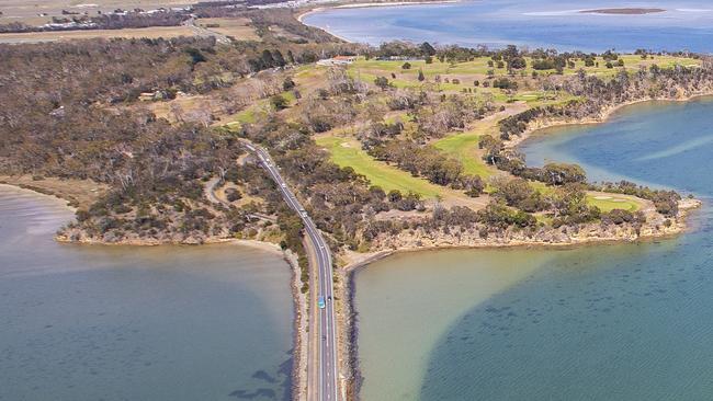 Tasmania Golf Course will lose some of its land in the Tasman Highway widening project. Picture: Richard Jupe