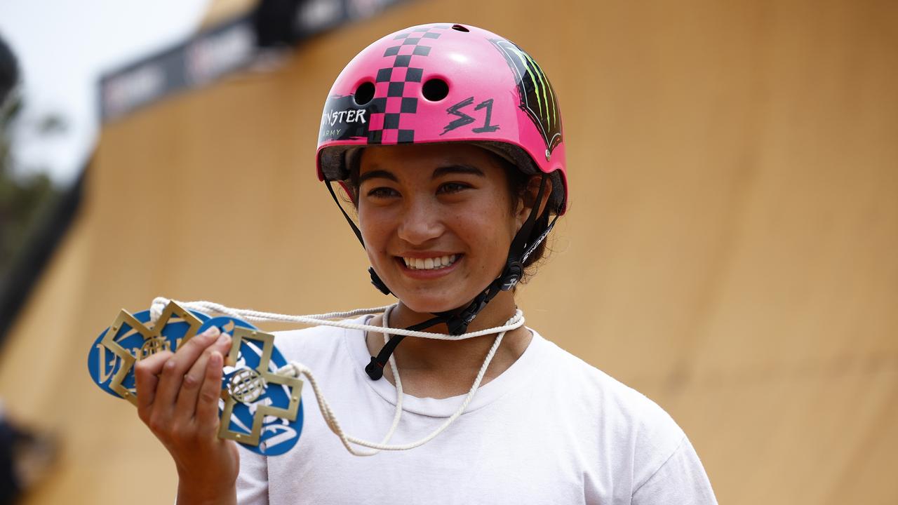 Arisa Trew holds both her gold medals after competing in the Women’s Skateboard Vert Final during X Games Ventura 2024. Picture: RONALD MARTINEZ / GETTY IMAGES NORTH AMERICA / Getty Images via AFP