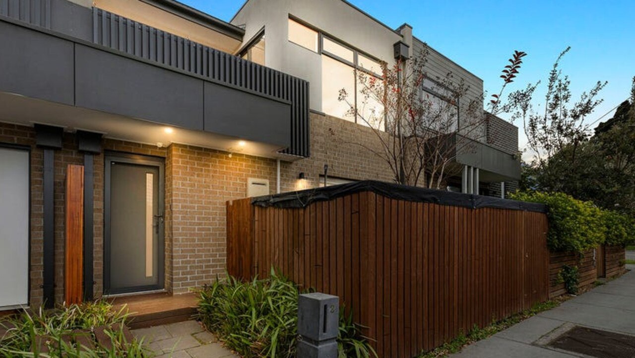 Multiple bidders pursued the three-bedroom townhouse at 2/1318 Nepean Hwy, Cheltenham.