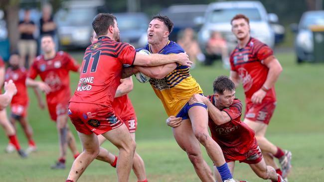 Jyde Dwyer hitting the defence. Picture: DC Sports Photography