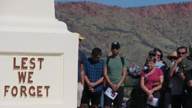 A crowd gathered at the Anzac Hill Cenotaph in Alice Springs for the Anzac Day mid-morning service.