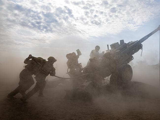 Gunners from the 8th/12th Regiment, Royal Australian Artillery fire 155mm rounds from the M777 howitzer as part of Exercise Predator's Run 2024, in Mt Bundey, NT. *** Local Caption *** Exercise Predator’s Run 2024 is the Australian Army 1st Brigade’s multilateral combined arms littoral exercise held in the Northern Territory, serving as the largest and most significant Littoral Manoeuvre Training event for Army in 2024. Soldiers from the Australian Army, United States Marine Corps’ Marine Rotational Force – Darwin, the United Kingdom’s Royal Marine Commandos and the Armed Forces of the Philippines (AFP) conducted operations over 1000km of the Northern Territory from Nhulunbuy to Timber Creek, in littoral, field and urban environments.