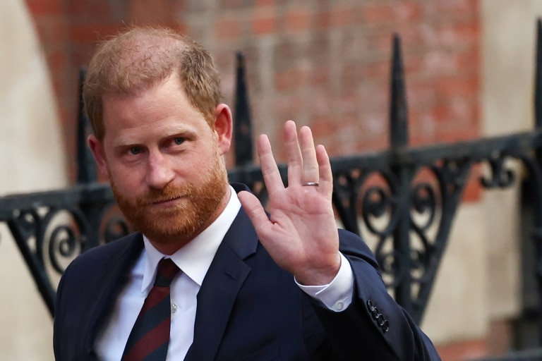 Prince Harry says he would ‘love’ to reconcile with family
