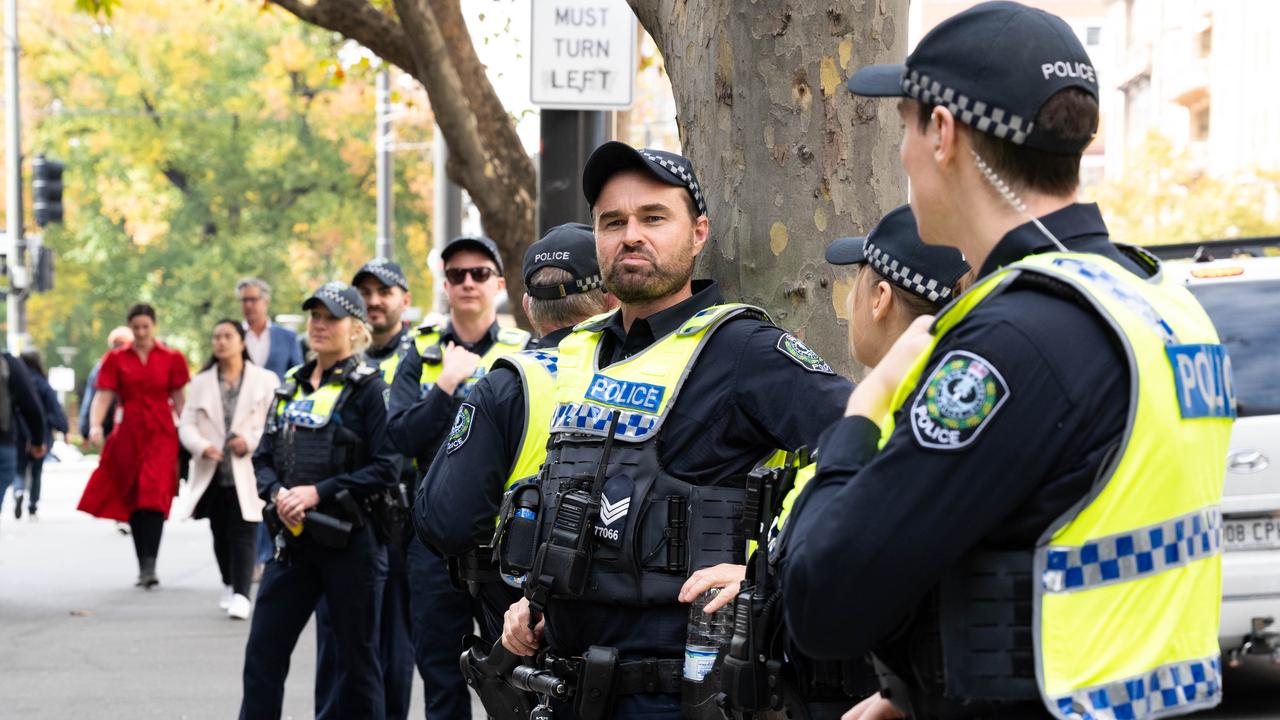 Interstate cops to arrive in Alice Springs