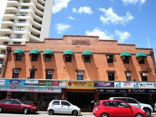 Gold Coast landmark to be demolished