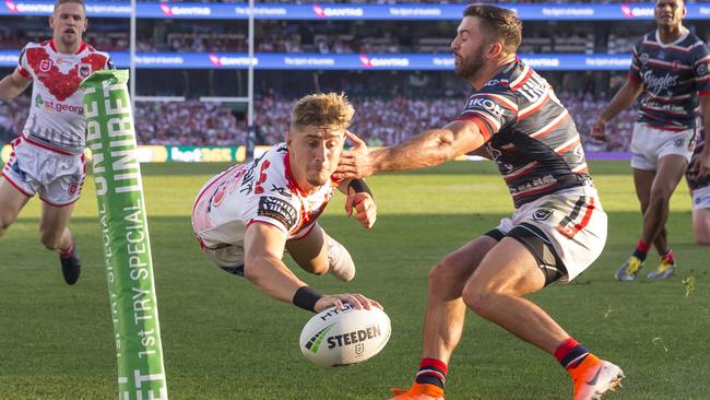 Lomax could be the difference for the Dragons this year. Photo: AAP Image/Craig Golding