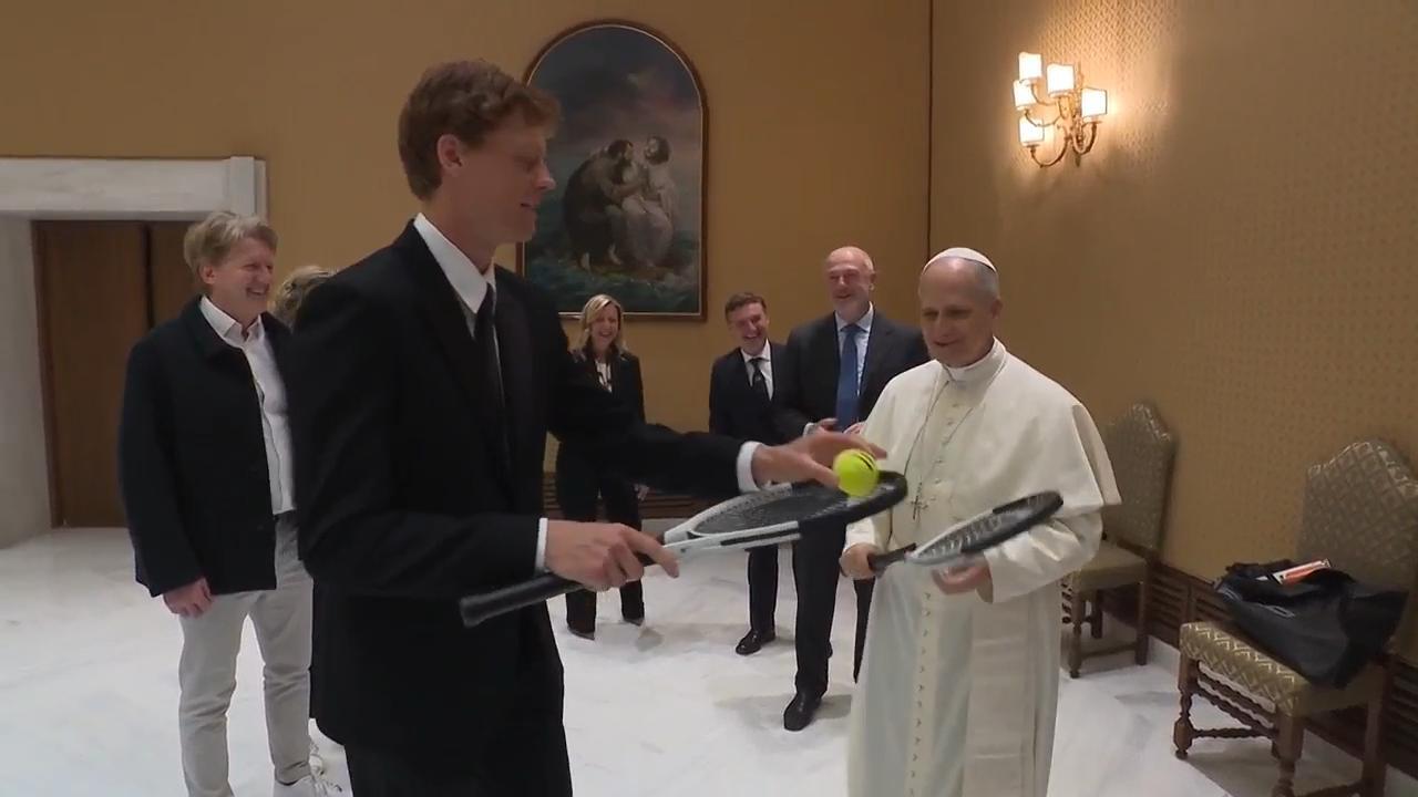 Pope meets Sinner: World No. 1 gives tennis fan Pope Leo XIV racket on Italian Open off-day