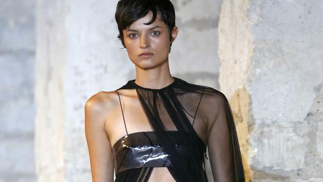 PARIS, FRANCE - SEPTEMBER 28: (EDITORIAL USE ONLY - For Non-Editorial use please seek approval from Fashion House) A model walks the runway during the Christopher Esber Womenswear Spring/Summer 2024 show as part of Paris Fashion Week on September 28, 2023 in Paris, France. (Photo by Thierry Chesnot/Getty Images)