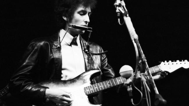 Folk singer Bob Dylan goes electric at the Newport Folk Festival in 1965. Picture: David Gahr/Getty Images