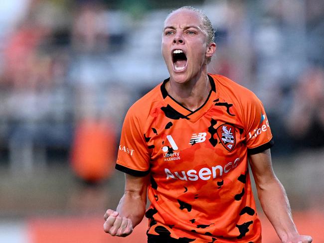 BRISBANE, AUSTRALIA - MARCH 02: Tameka Yallop of the Roar celebrates after scoring a goal during the A-League Women round 18 match between Brisbane Roar and Melbourne City at Perry Park, on March 02, 2024, in Brisbane, Australia. (Photo by Bradley Kanaris/Getty Images)