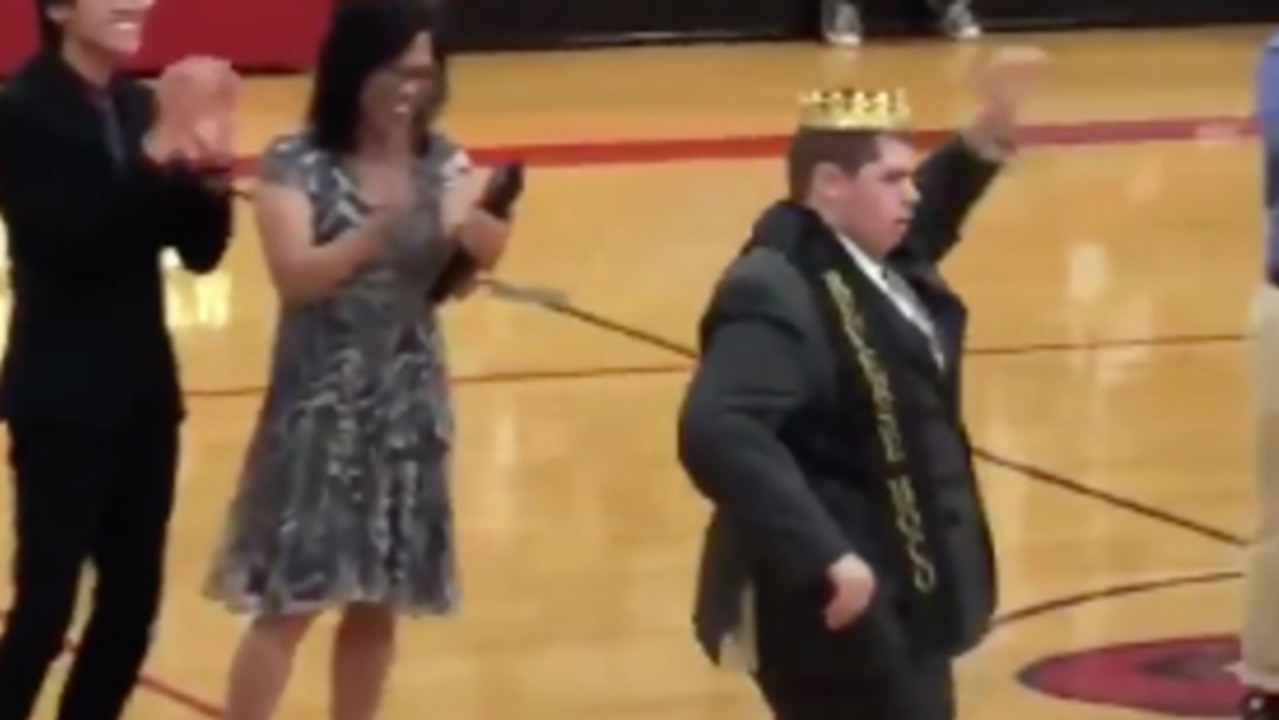 Student With Autism Overjoyed as He's Elected Homecoming King