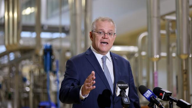 Prime Minister Scott Morrison has been slammed for his criticism of vaccine mandates . Picture: NCA NewsWire / Damian Shaw