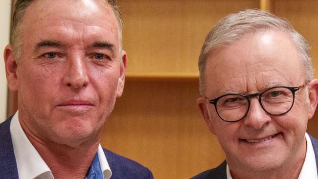 Anti-crime campaigner Darren Clark Prime and Minister Anthony Albanese meet in Alice Springs on April 29, 2024. Picture: Supplied.