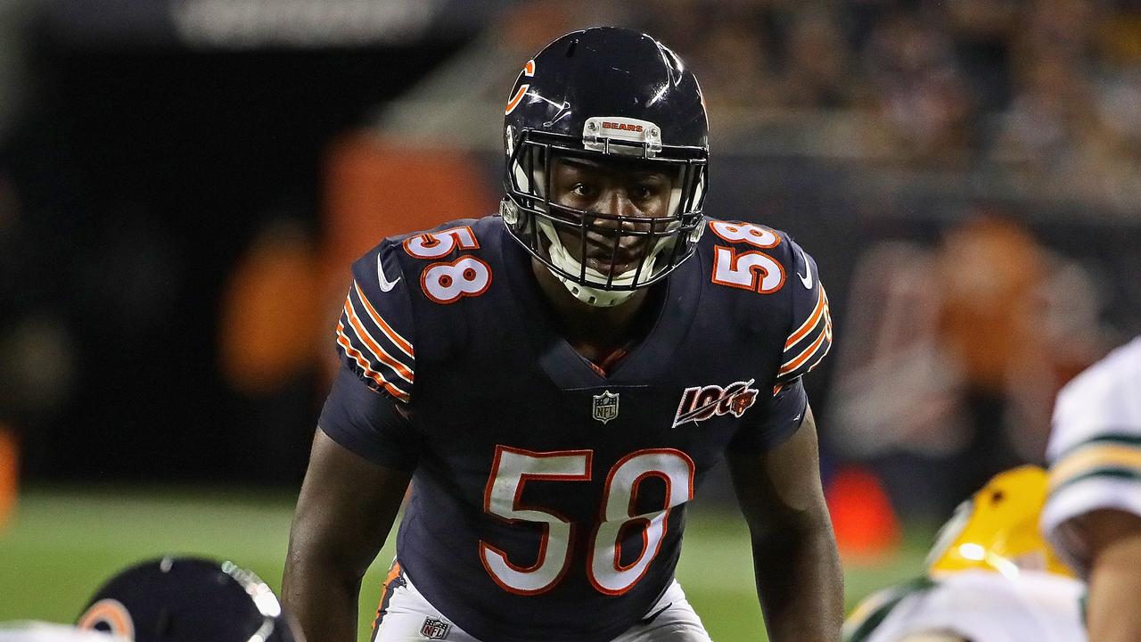 Bears linebacker Roquan Smith suffers pectoral injury vs. Cowboys