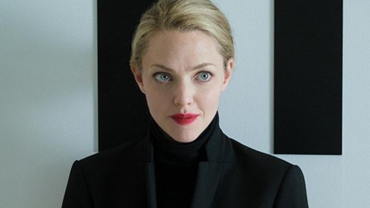 Amanda Seyfried is Elizabeth Holmes in The Dropout