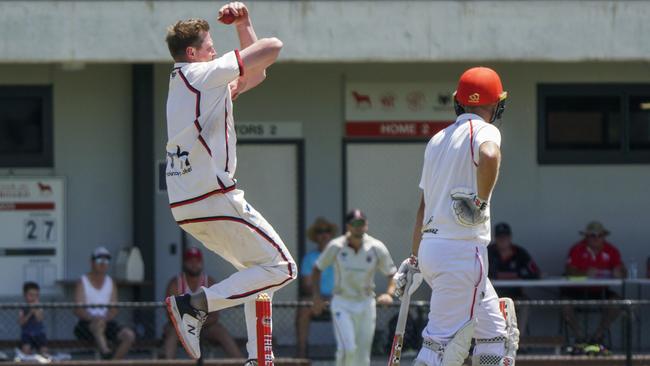 CSB: South Caulfield’s Jonathan Curtis rolls the arm over. Picture: Valeriu Campan