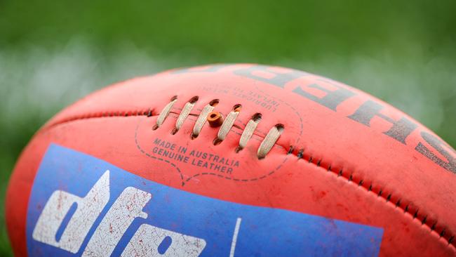 Generic photo of an AFL football. Geelong will take on Fremantle in the AFL qualifying final between the Geelong Cats and Fremantle at Simonds stadium in Geelong, Saturday, Sep. 7, 2013. (AAP Image/Joe Castro) NO ARCHIVING, EDITORIAL USE ONLY