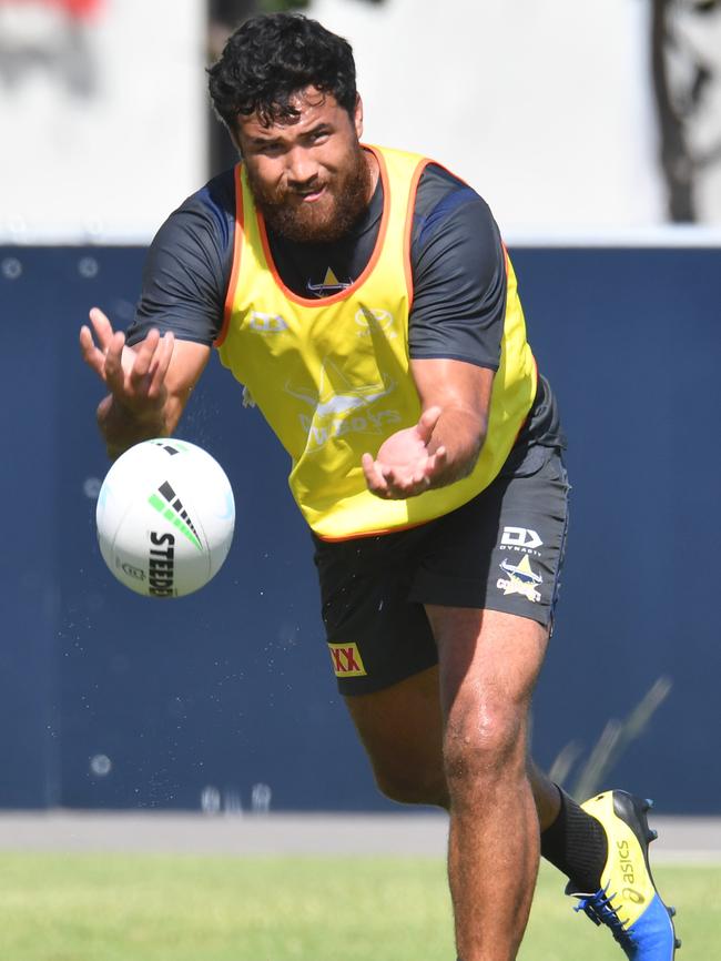 Peta Hiku was another veteran to join North Queensland.