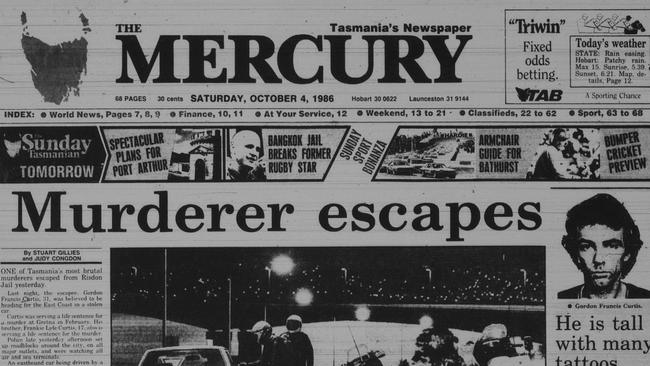 The front page of the Mercury on Saturday 4 October 1986 details the escape of the prisoner who was then known as Gordon Francis Curtis.