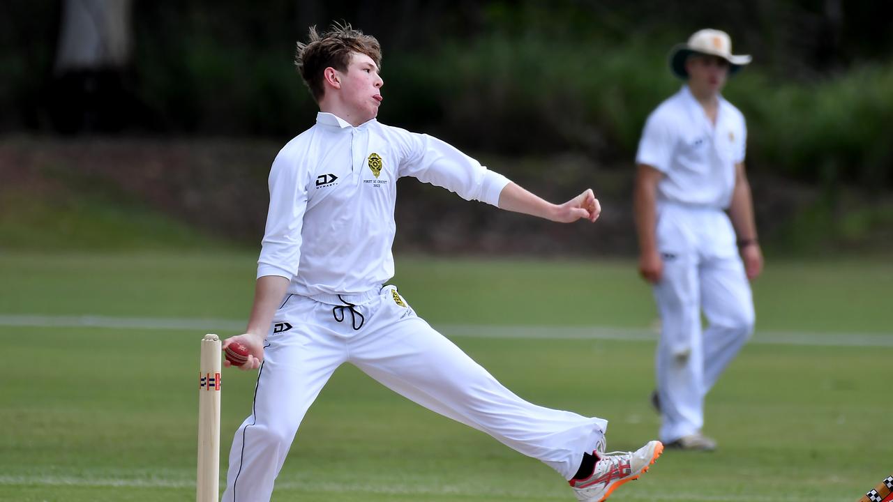 St Laurence's College bowler Nathan Buckle Padua College v St Laurence's College Saturday February 12, 2022. Picture, John Gass