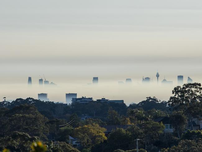 SYDNEY AUSTRALIA - NewsWire Photos, 11 SEPTEMBER, 2023: Extreme smoke haze blankets the Sydney Basin due to hazard reduction from the RFS.Views looking east form Heathcote where the city skyline peeks its head above the smoke.Picture: NCA NewsWire / Simon Bullard.