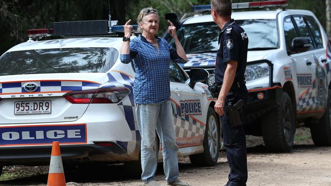Police and SES conduct a search in Good Night Scrub National Park looking for the missing 17 year old Pheobe Bishop. Pics Adam Head