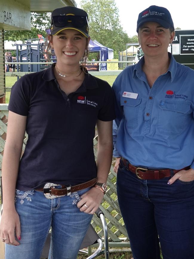2023 Dorrigo Rural Young Woman of the Year Nikia Nolan and Julie Dart of Local Land Services at the Dorrigo Show, November 24, 2023. Picture: Chris Knight