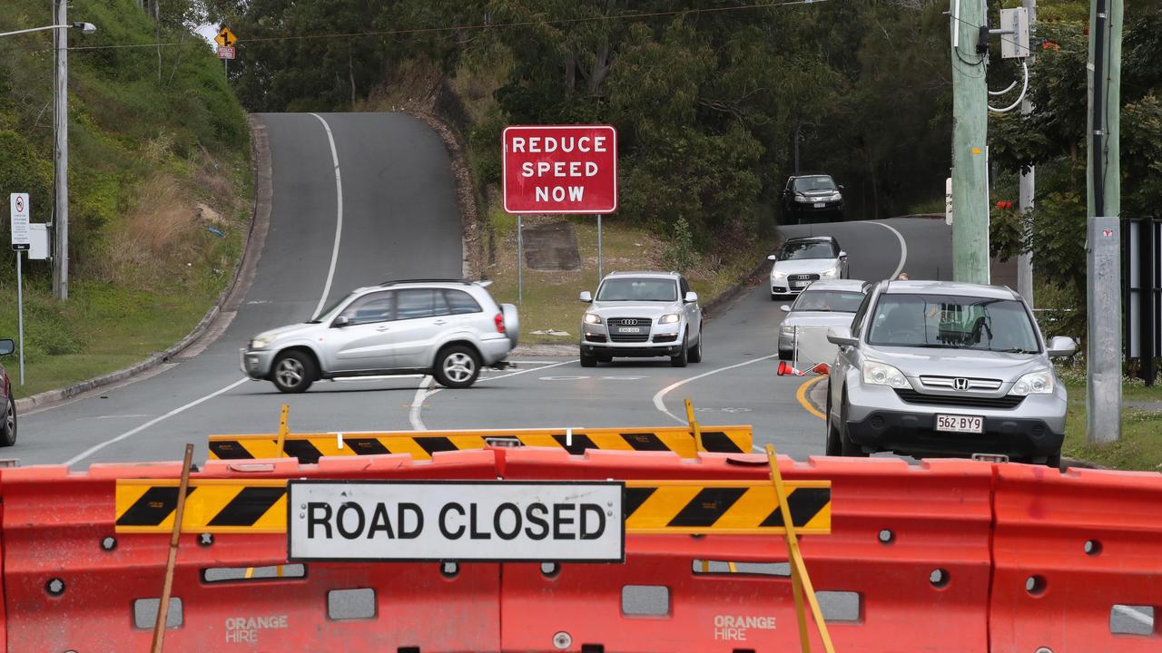 The hard border and long Queues return to the Qld NSW border on the Gold Coast. Road Closure on Miles St Coolangatta. Picture: Glenn Hampson.