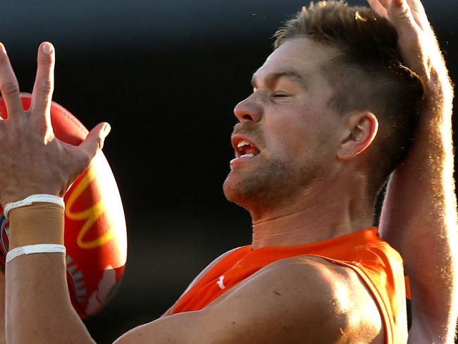 Giants Harry Himmelberg mark last term during the AFL Gather Round match between GWS Giants and Hawthorn Hawks at Norwood Oval, Adealide on April 16, 2023.  Photo by Phil Hillyard(Image Supplied for Editorial Use only - **NO ON SALES** - Â©Phil Hillyard )