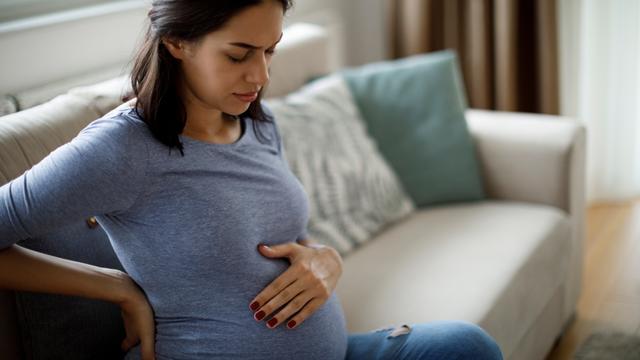New study recommends pregnant women exercise caution with paracetamol use