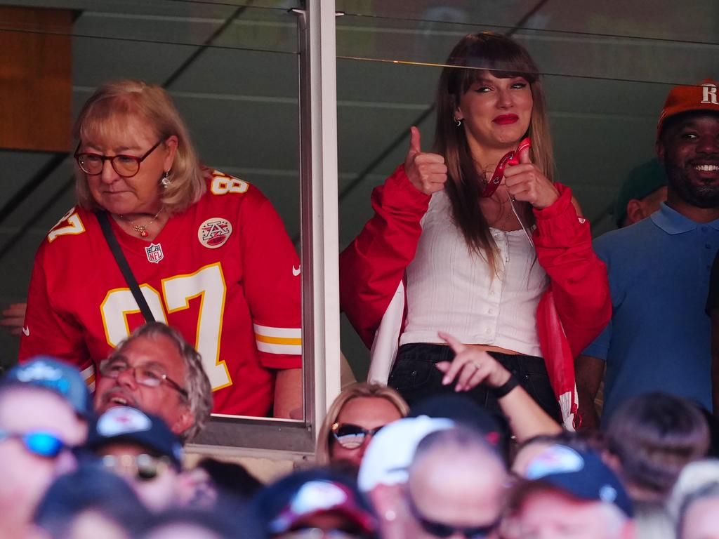 Kansas City’s star tight end invited her to see him in action, seen here next to Travis Kelce’s mother Donna. Picture: Jason Hanna/Getty Images