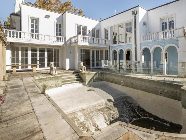 611 Toorak Rd, Toorak - for Herald Sun Real Estate
