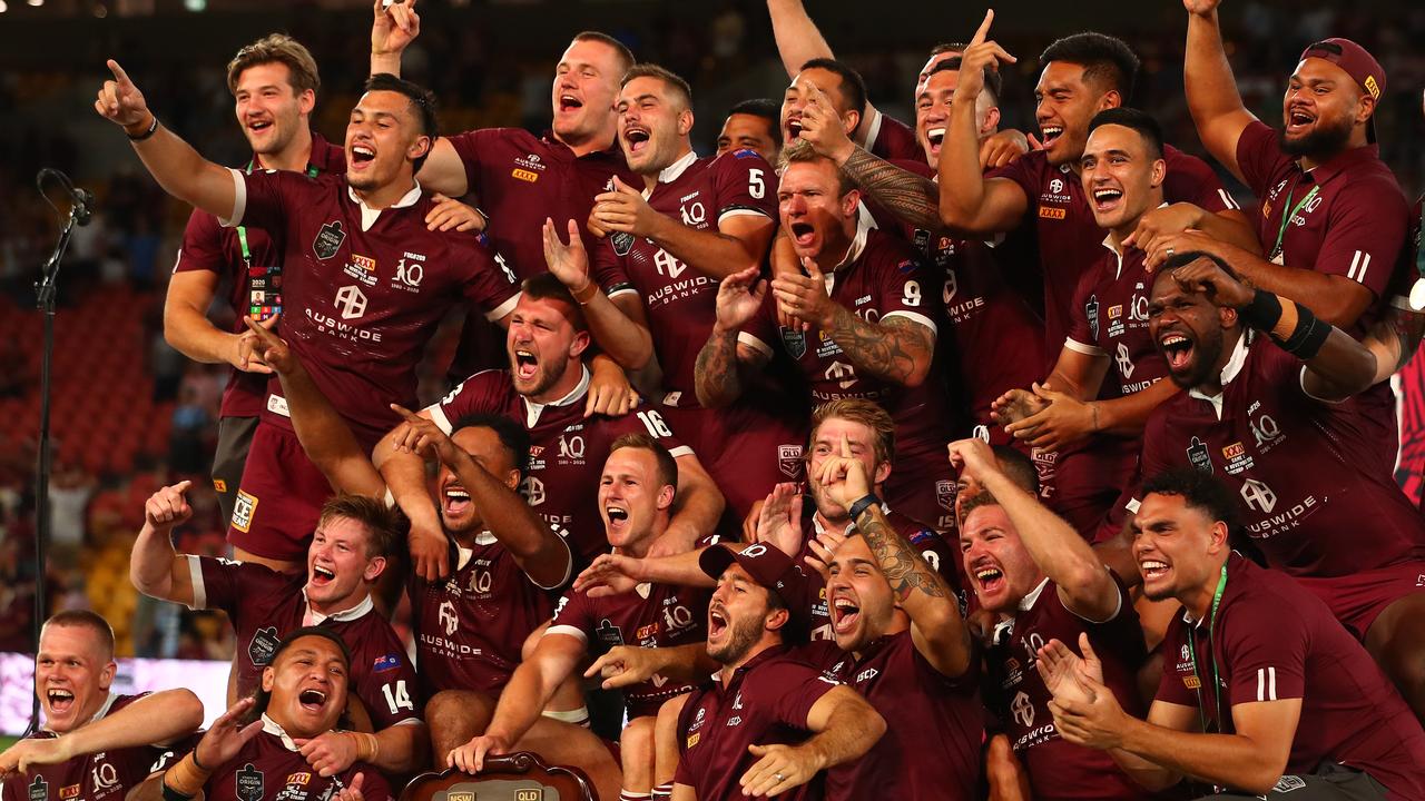 BRISBANE, AUSTRALIA - NOVEMBER 18: Maroons celebrate winning game three of the State of Origin series between the Queensland Maroons and the New South Wales Blues at Suncorp Stadium on November 18, 2020 in Brisbane, Australia. (Photo by Chris Hyde/Getty Images) *** BESTPIX ***