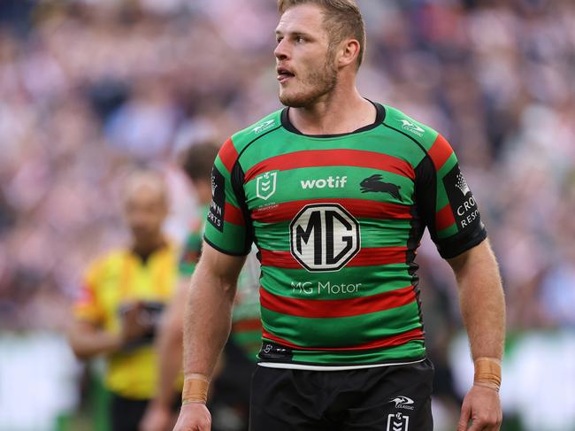 SYDNEY, AUSTRALIA - SEPTEMBER 11: Thomas Burgess of the Rabbitohs walks from the field after been sent to the sin bin by referee Ashley Klein during the NRL Elimination Final match between the Sydney Roosters and the South Sydney Rabbitohs at Allianz Stadium on September 11, 2022 in Sydney, Australia. (Photo by Mark Kolbe/Getty Images)