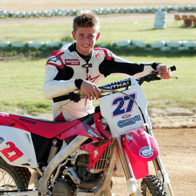 MARCH 16, 2006: Casey Stoner preparing for first Moto Gp at Mike Hatcher Raceway Labrador Gold Coast PicMichael/Ross