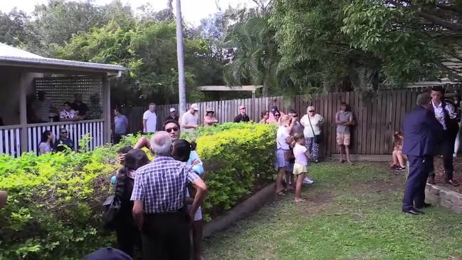 REPLAY: Brisbane Auctions -  37 Cavillon Street, Holland Park (March 27)