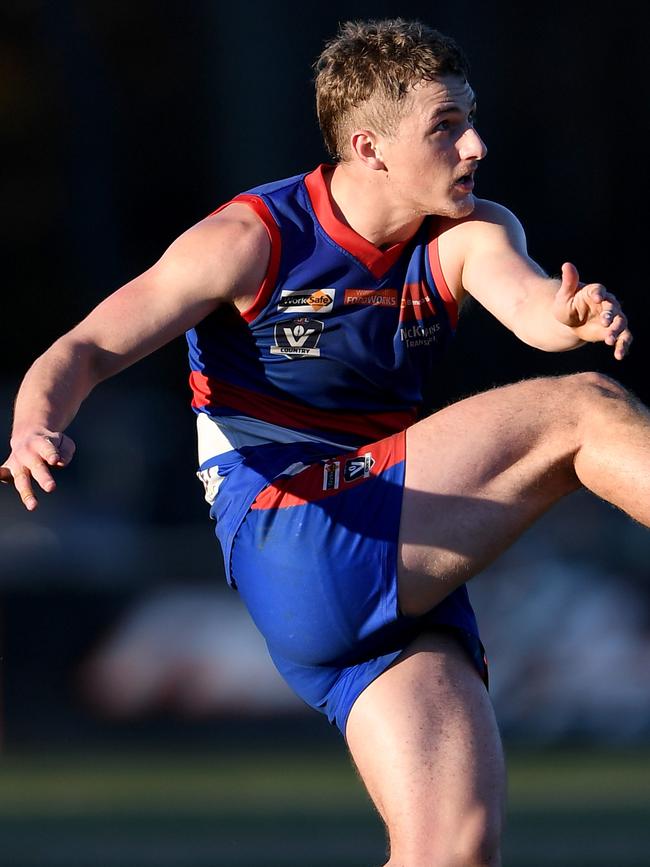 Matthew Goodyear in action for Gisborne. Picture: Andy Brownbill