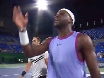 Frances Tiafoe explodes at chair umpire.