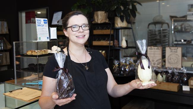 Kaitlyn Fitzpatrick from 31 Degrees Custom Chocolates at Woolloongabba. (AAP Image/Attila Csaszar)