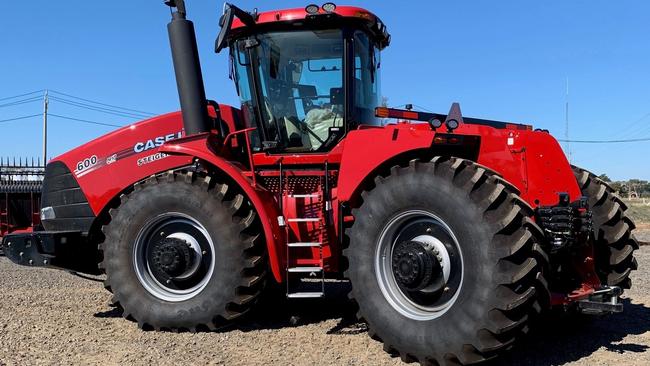 The AFS Connect Steiger has what it takes for the big jobs.
