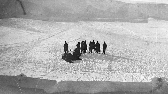 Mawson’s forgotten men weathered it all, only to be frozen out of ...